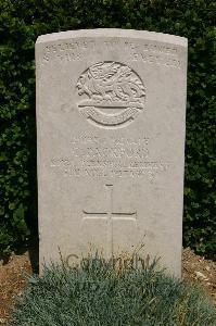 Templeux-Le-Guerard British Cemetery - Packford, Charles