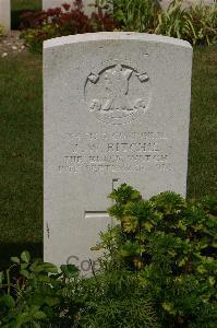 Templeux-Le-Guerard British Cemetery - Ritchie, James Wellington