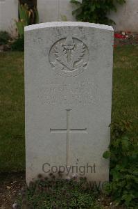 Templeux-Le-Guerard British Cemetery - Sharratt, W H