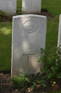 Templeux-Le-Guerard British Cemetery - Shaw, H Y