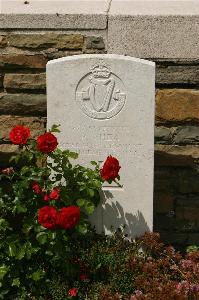 Templeux-Le-Guerard British Cemetery - Shea, P