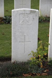 Templeux-Le-Guerard British Cemetery - Skuse, A F G