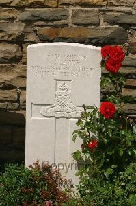 Templeux-Le-Guerard British Cemetery - Slater, C