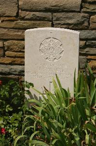 Templeux-Le-Guerard British Cemetery - Spencer, John (Jack)