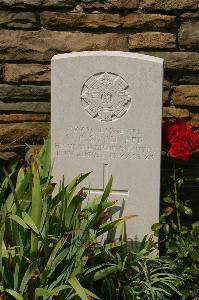 Templeux-Le-Guerard British Cemetery - Sutcliffe, W R