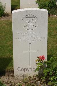 Templeux-Le-Guerard British Cemetery - Talbot, H