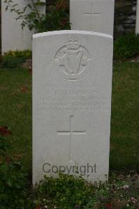 Templeux-Le-Guerard British Cemetery - Thomson, Arthur Bell