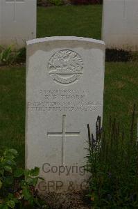 Templeux-Le-Guerard British Cemetery - Thorn, Ralph Ernest