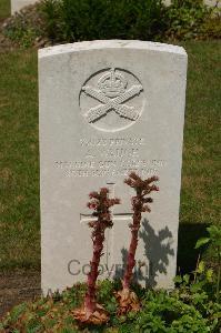 Templeux-Le-Guerard British Cemetery - Waugh, A