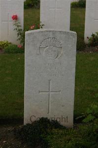 Templeux-Le-Guerard British Cemetery - Woolford, H S