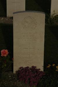 Vermelles British Cemetery - Adie, Douglas Henry