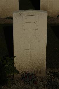 Vermelles British Cemetery - Armstrong, John Robert