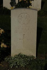 Vermelles British Cemetery - Arthur, Charles