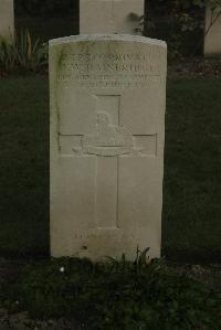 Vermelles British Cemetery - Bainbridge, John William