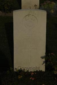 Vermelles British Cemetery - Baird, C