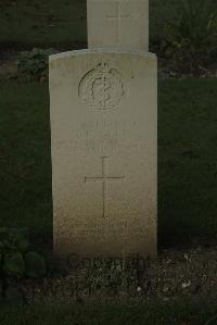 Vermelles British Cemetery - Bell, Thomas Henry Stanley