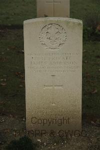 Vermelles British Cemetery - Belton, Michael