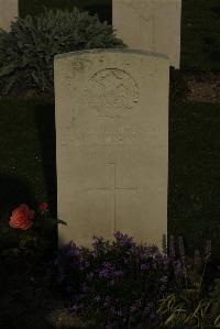 Vermelles British Cemetery - Bilsland, J
