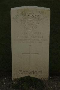 Vermelles British Cemetery - Blackwell, F W