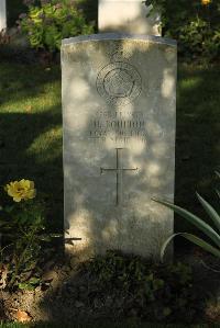 Vermelles British Cemetery - Boulton, H