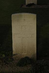 Vermelles British Cemetery - Brighty, E