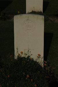 Vermelles British Cemetery - Burnett, John David Napier
