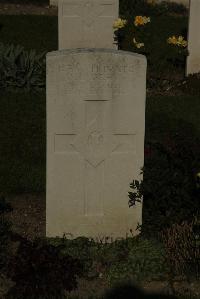 Vermelles British Cemetery - Burrett, Thomas