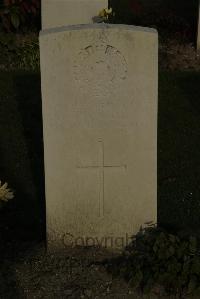 Vermelles British Cemetery - Camm, G
