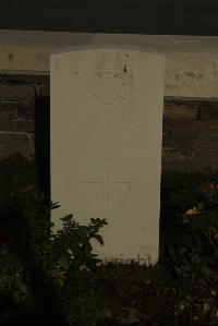 Vermelles British Cemetery - Carey, W