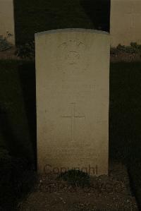 Vermelles British Cemetery - Carnduff, Kenneth McLeod