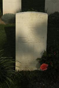 Vermelles British Cemetery - Childs, Thomas Alfred