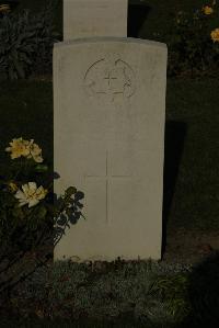 Vermelles British Cemetery - Clark, W