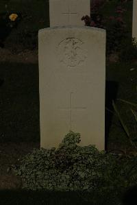 Vermelles British Cemetery - Connolly, A