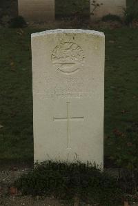 Vermelles British Cemetery - Cook, A