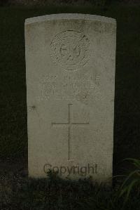 Vermelles British Cemetery - Coombes, Cecil Robert