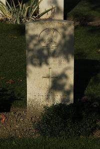 Vermelles British Cemetery - Cooper, Thomas William