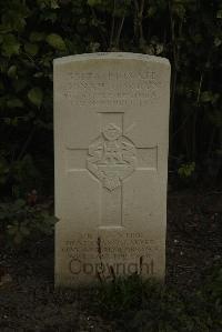 Vermelles British Cemetery - Corbyn, Jonah