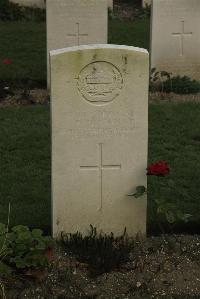 Vermelles British Cemetery - Cummins, Patrick