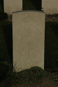 Vermelles British Cemetery - Davidson, James