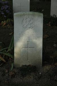 Vermelles British Cemetery - Davis, George