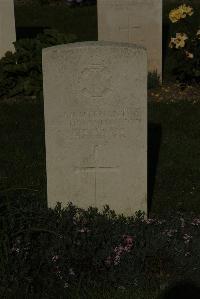 Vermelles British Cemetery - Dawson, Anthony