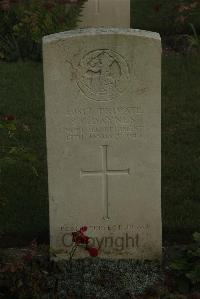 Vermelles British Cemetery - Daynes, S C