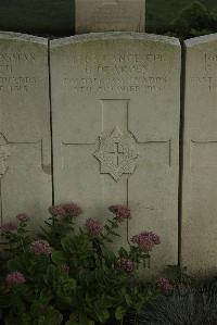 Vermelles British Cemetery - Dean, William