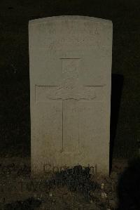 Vermelles British Cemetery - Derry, William Alfred