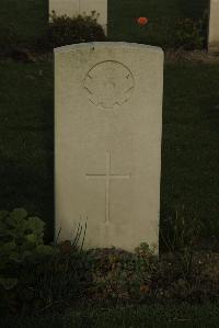 Vermelles British Cemetery - Dewar, G