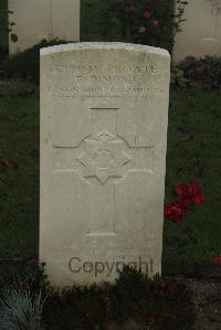 Vermelles British Cemetery - Dimond, Thomas