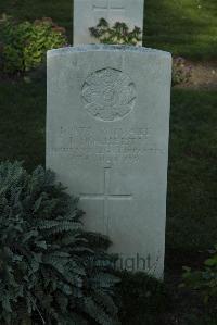 Vermelles British Cemetery - Docherty, J