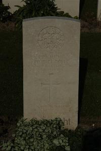 Vermelles British Cemetery - Doyle, Michael