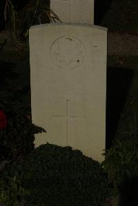 Vermelles British Cemetery - Dundon, Alfred Childs
