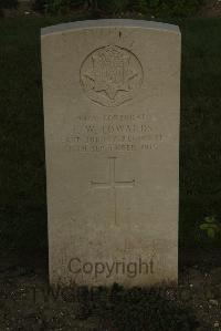 Vermelles British Cemetery - Edwards, T W